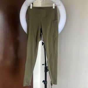 UNIQLO Airism Active Soft Leggings - Olive
